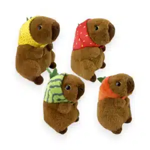 Peluche capybara avec bonnet 15 cm 4 modèles assortis peluche kawaii douce